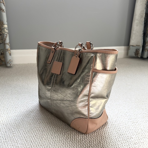 Vintage Coach Metallic Silver and Tan Leather Tote - Picture 9 of 15